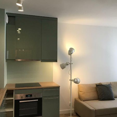 קרקוב Shoq Studio Nice Apartment With Private Parking מראה חיצוני תמונה